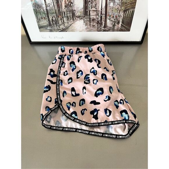 Ideology Pink & Blue 'Limitless' Leopard Shorts‎ - Picture 1 of 7